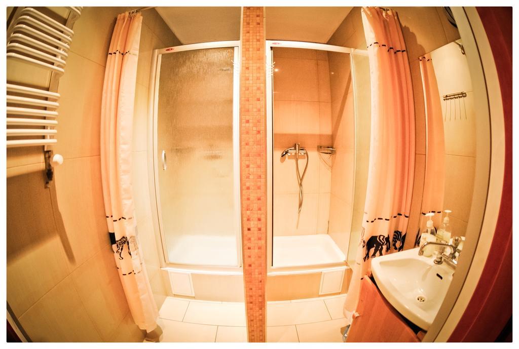 فروتسواف Hostel Bemma - Ozonowane Pokoje المظهر الخارجي الصورة